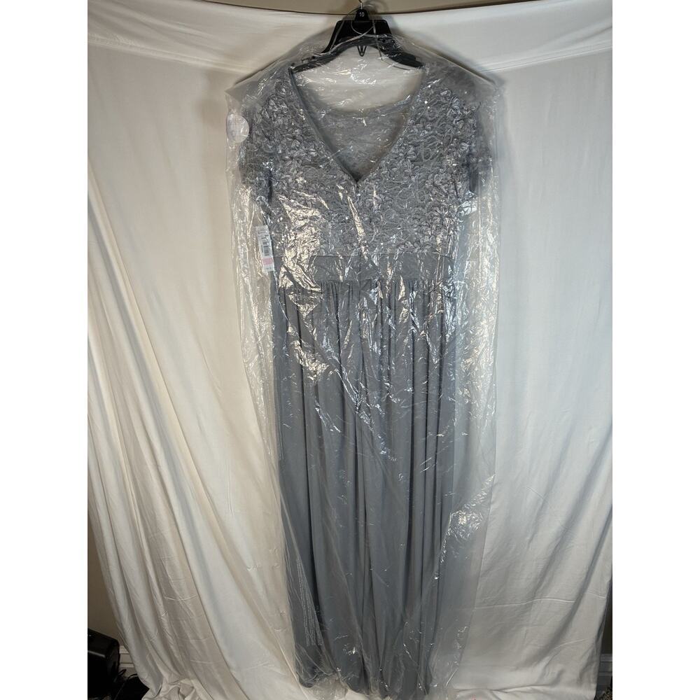 R&M Richards Size 10 NWT Silver Soutache Cascade Floor Length Evening Gown Maxi - Picture 4 of 8